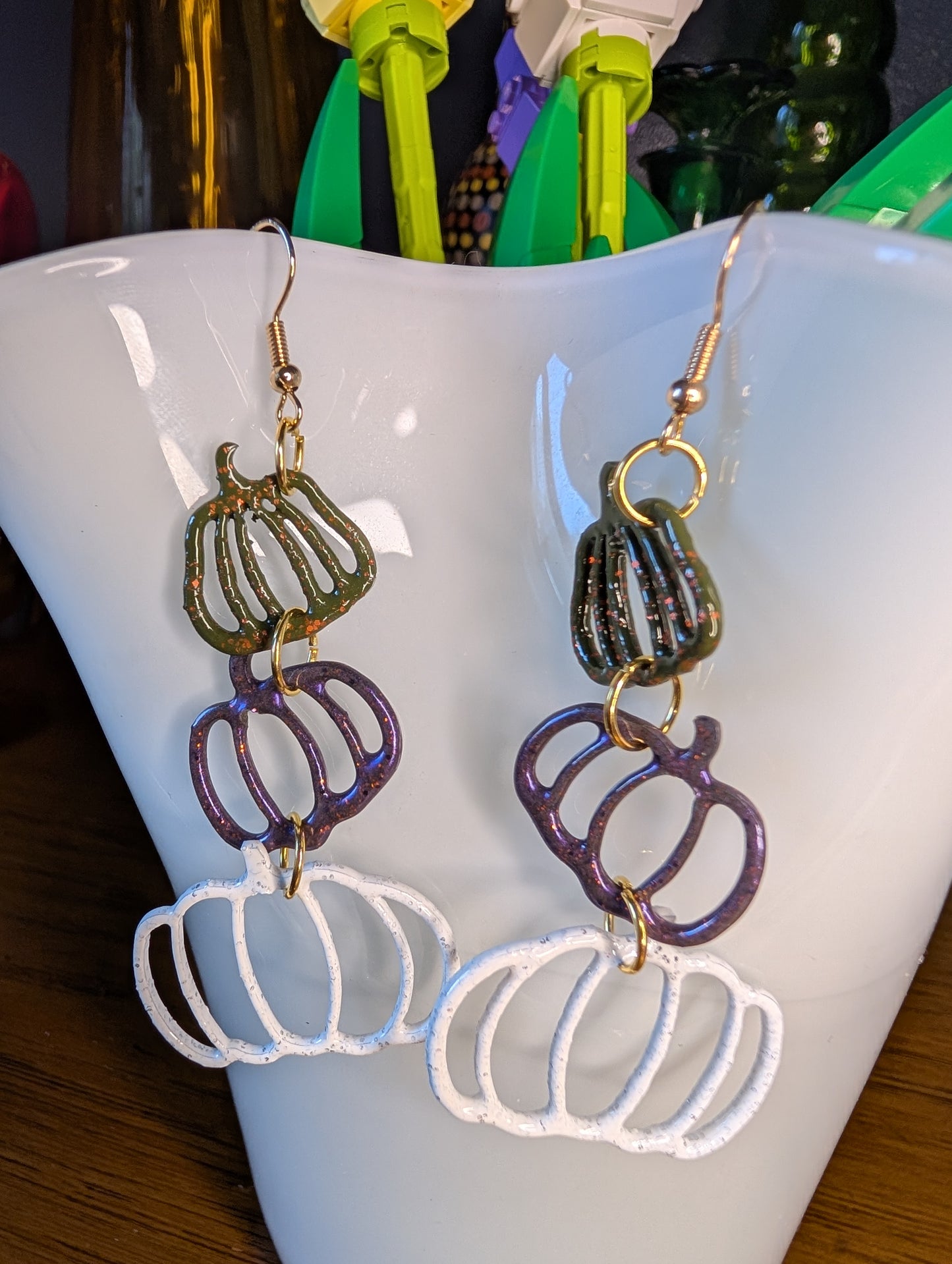 Stacked Pumpkin Earrings - White