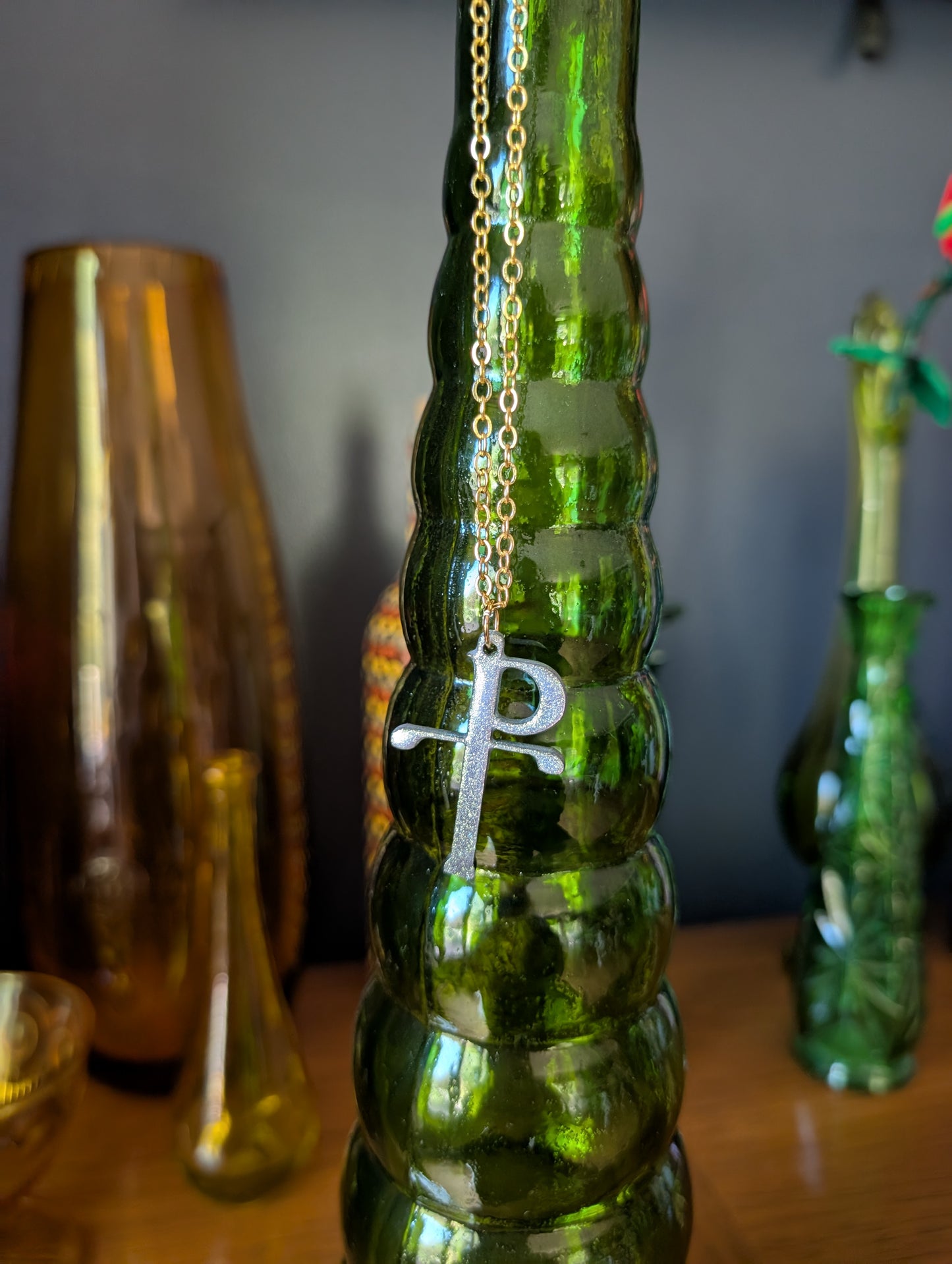 Staurogram Pendant - Golden Shiner