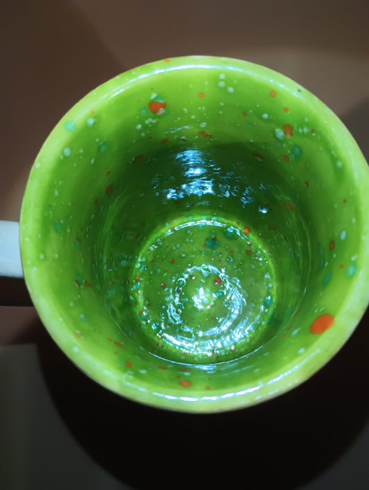 Beige Daisy Mug