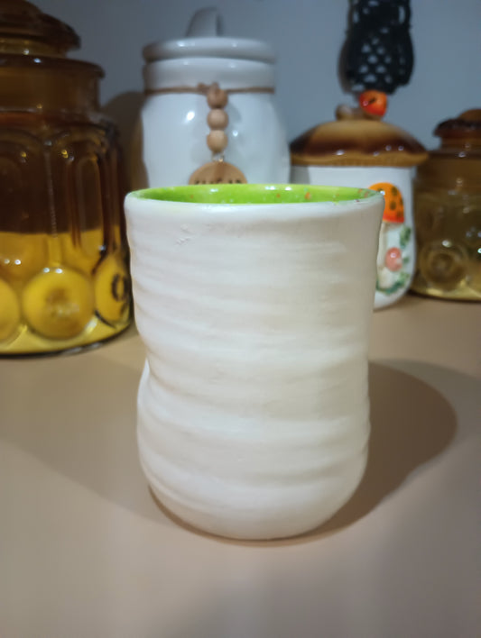 Beige Thumbler