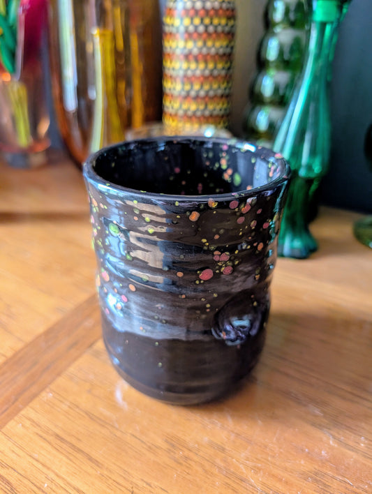 Thumb Grip Mug