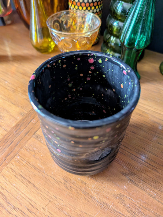 Thumb Grip Mug