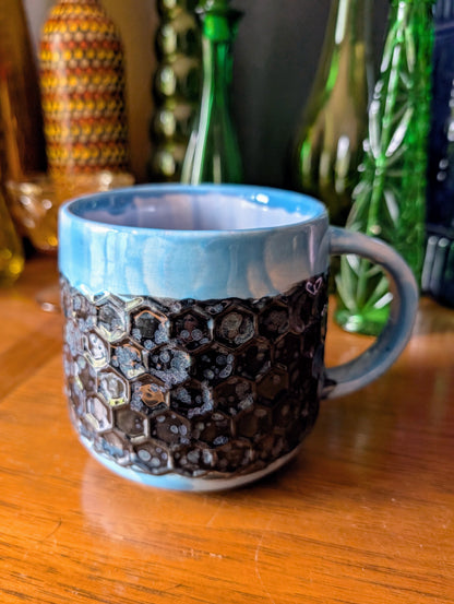 Honeycomb Mug