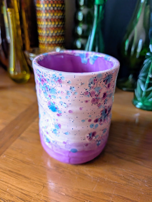 Thumb Grip Mug