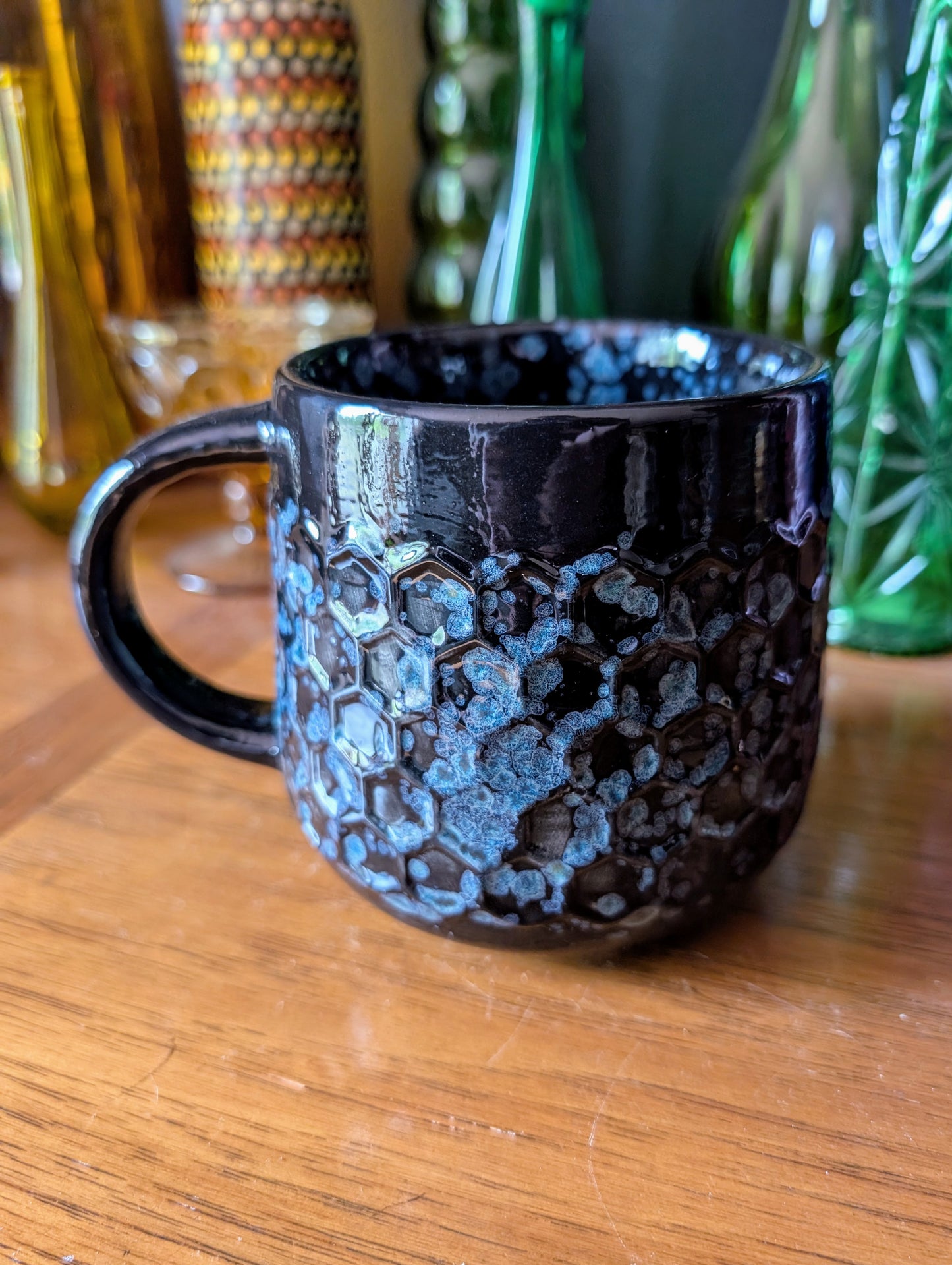 Honeycomb Mug