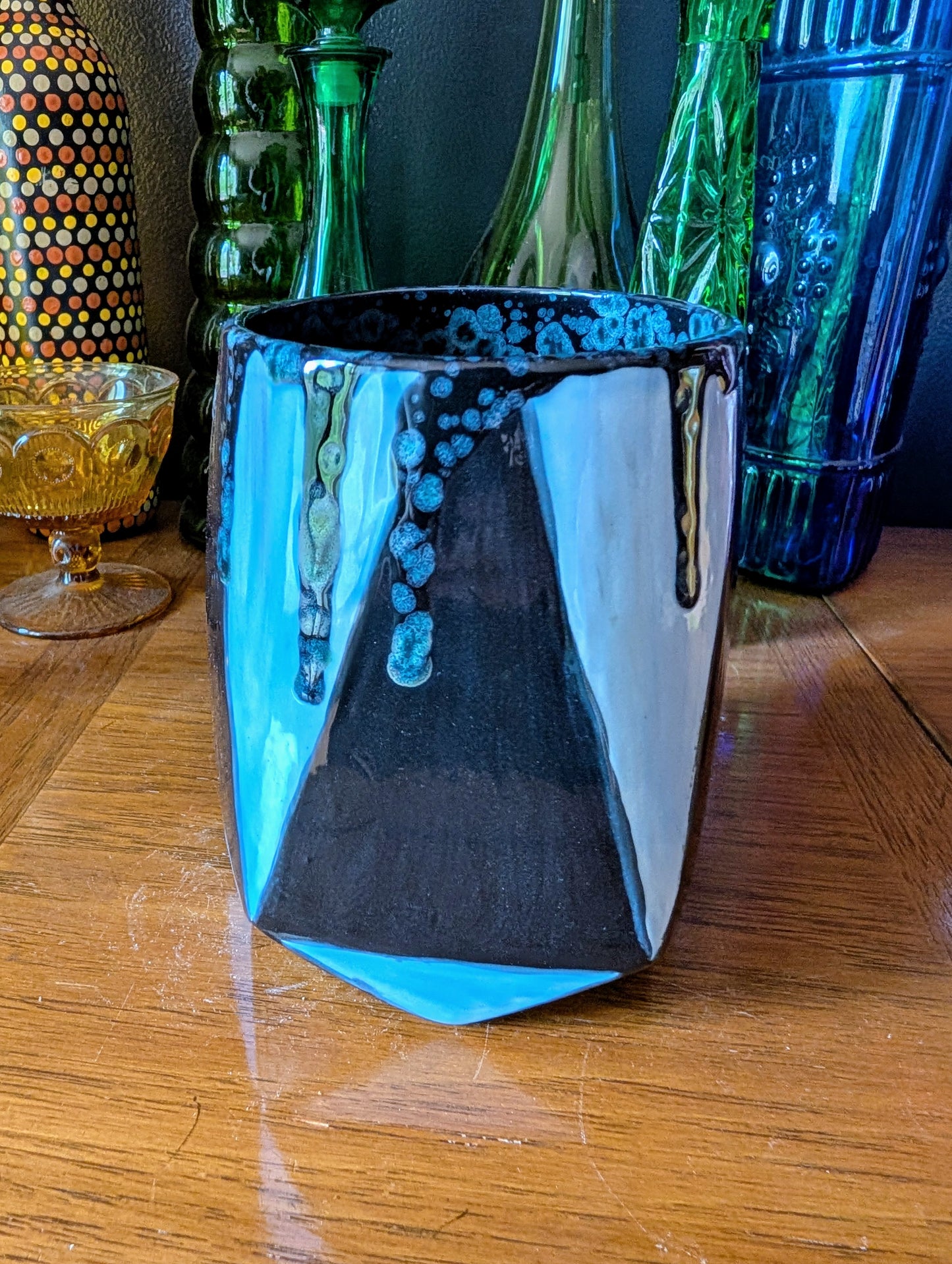 Geometric Container