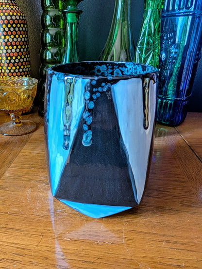 Geometric Container