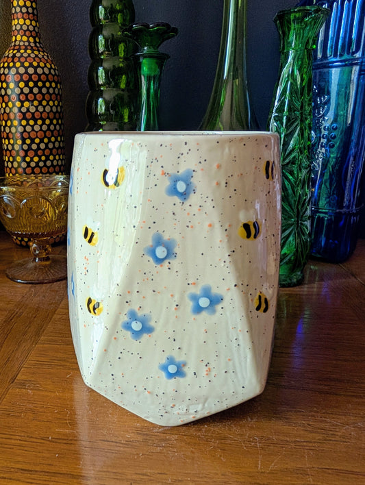 Geometric Container