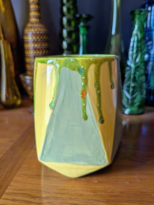 Geometric Container